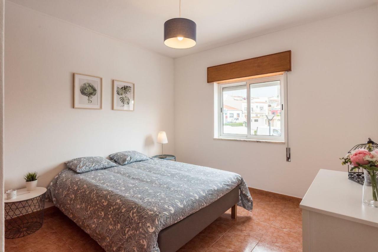 Lovelystay - 3 Bedroom Apartment In Вила-ду-Биспо Экстерьер фото