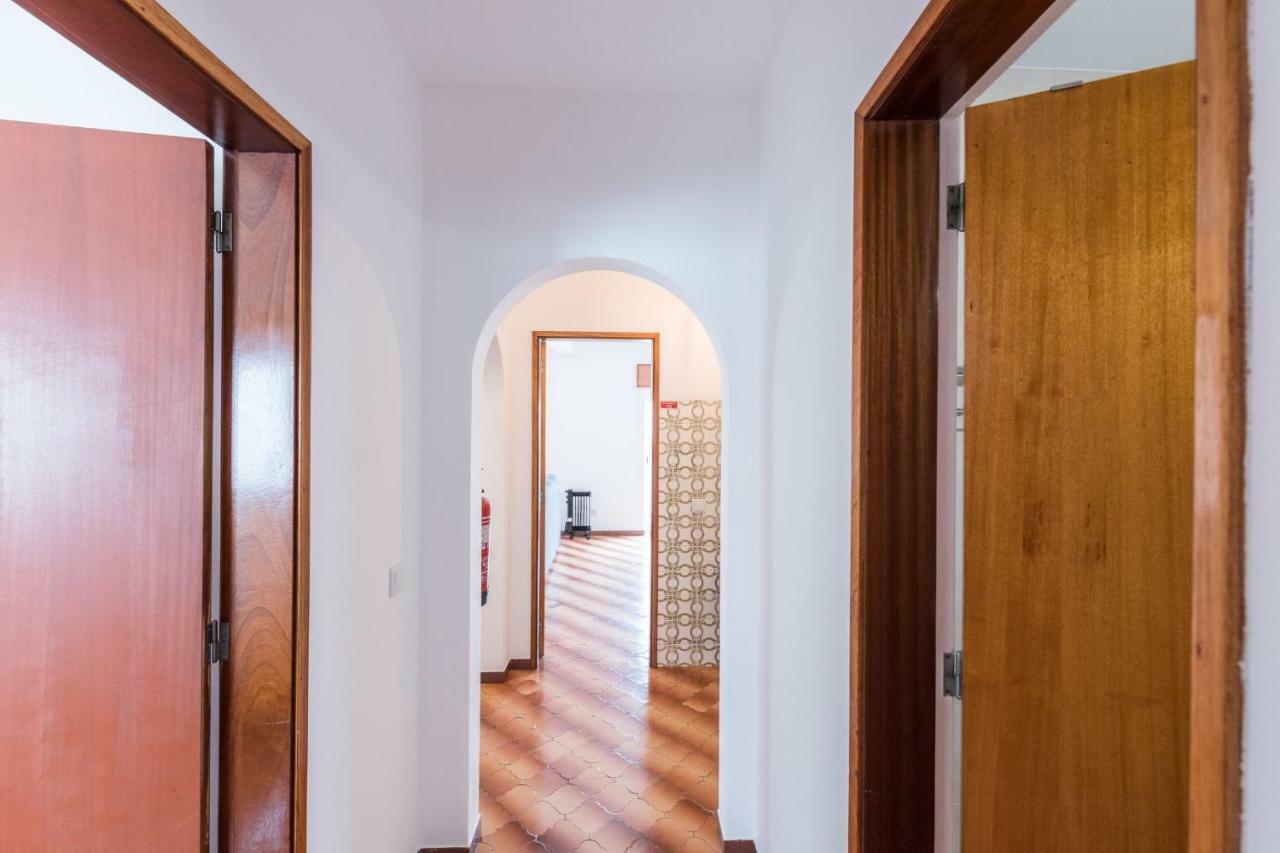 Lovelystay - 3 Bedroom Apartment In Вила-ду-Биспо Экстерьер фото
